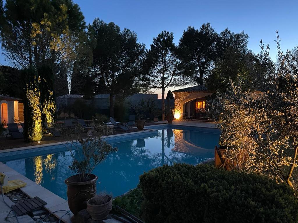 Gite Au Coeur De La Provence & Spa Saint-Cannat Esterno foto