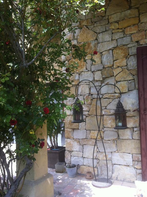 Gite Au Coeur De La Provence & Spa Saint-Cannat Camera foto
